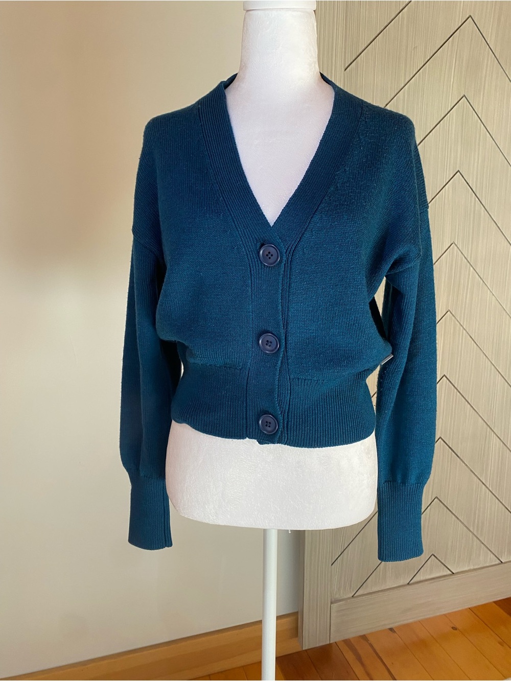 Vallier Deep Teal V-Neck Button-Front Women's Cardigan Sweater
